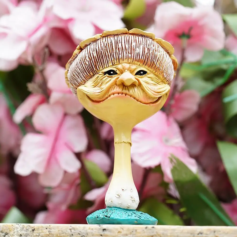 Миниатюрная статуя счастливых грибов забавное лицо человека полимерная