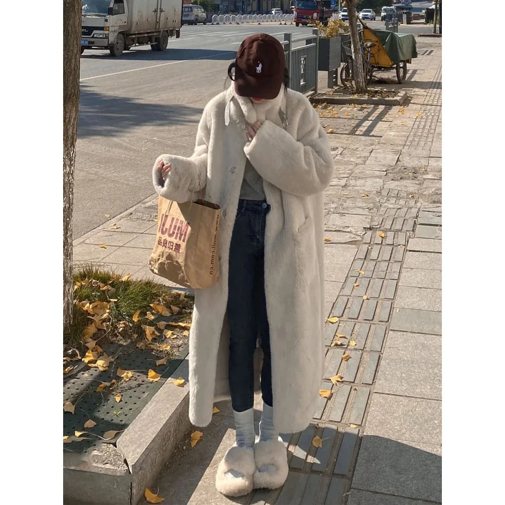 Lamb wool coat women's long autumn and winter 2022 loose fur one thick imitation rabbit plush fur coat