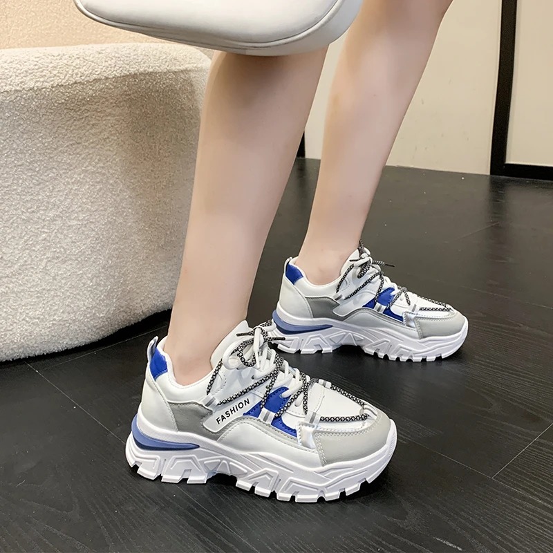 

Женские кроссовки на платформе, на шнуровке