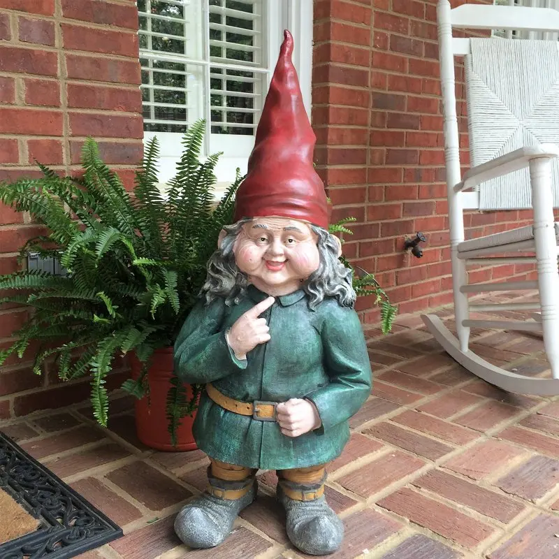 

Classic Old World Female Garden Gnome Garden Statue