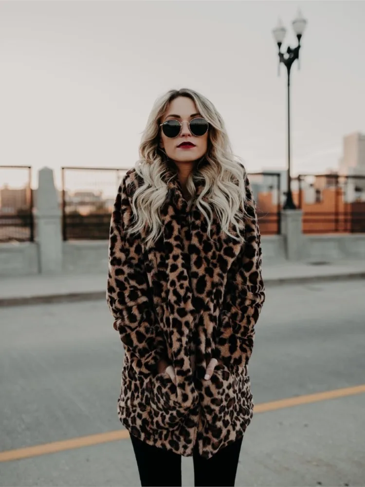 Women New Winter Faux Fur Coats Vintage Leopard Female Loose Warm Coats Casual Street Lady Animal Print Thick Outwears