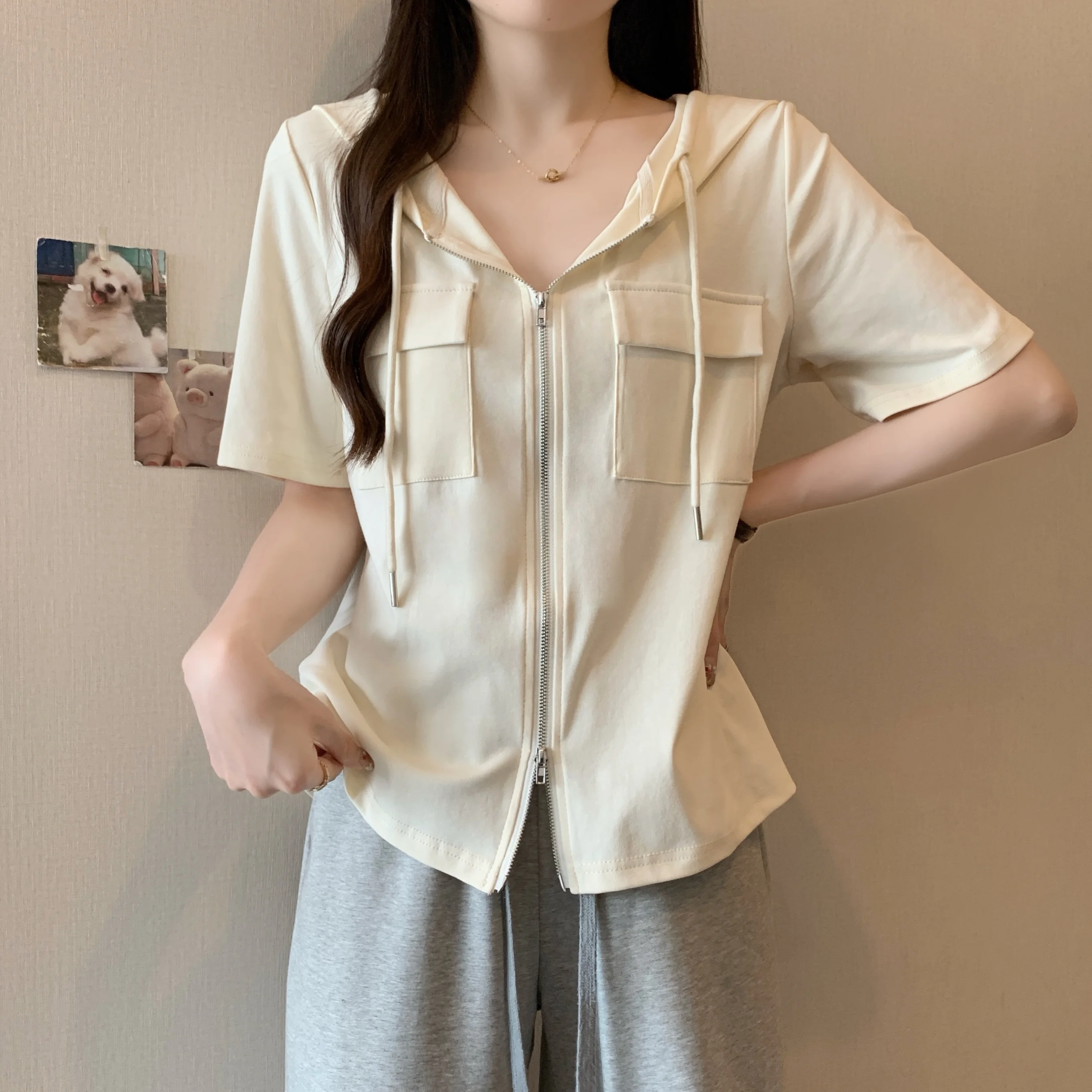 Повседневная футболка скрывающая живот лето 2024 новинка универсальный капюшон