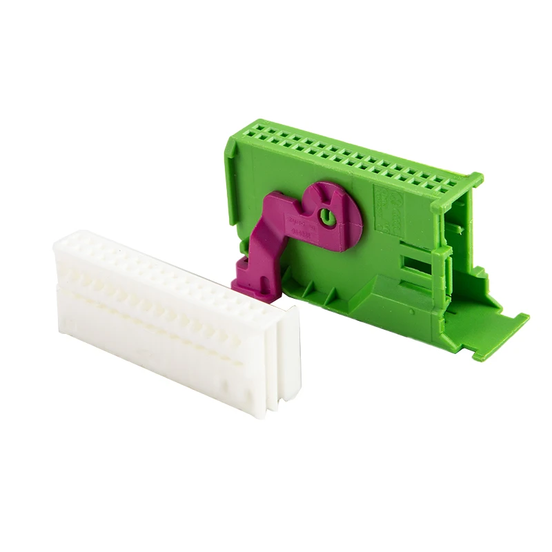 

32-контактный автомобильный разъем Ecu для приборной панели автомобиля