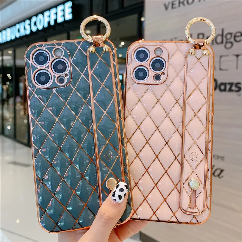 

Frame Geometric Luxury Wrist Strap Plating Phone Case For iPhone 11 12 13 Pro Max Mini XSMax XR 8 7Plus Soft Siicon Bumper Cover