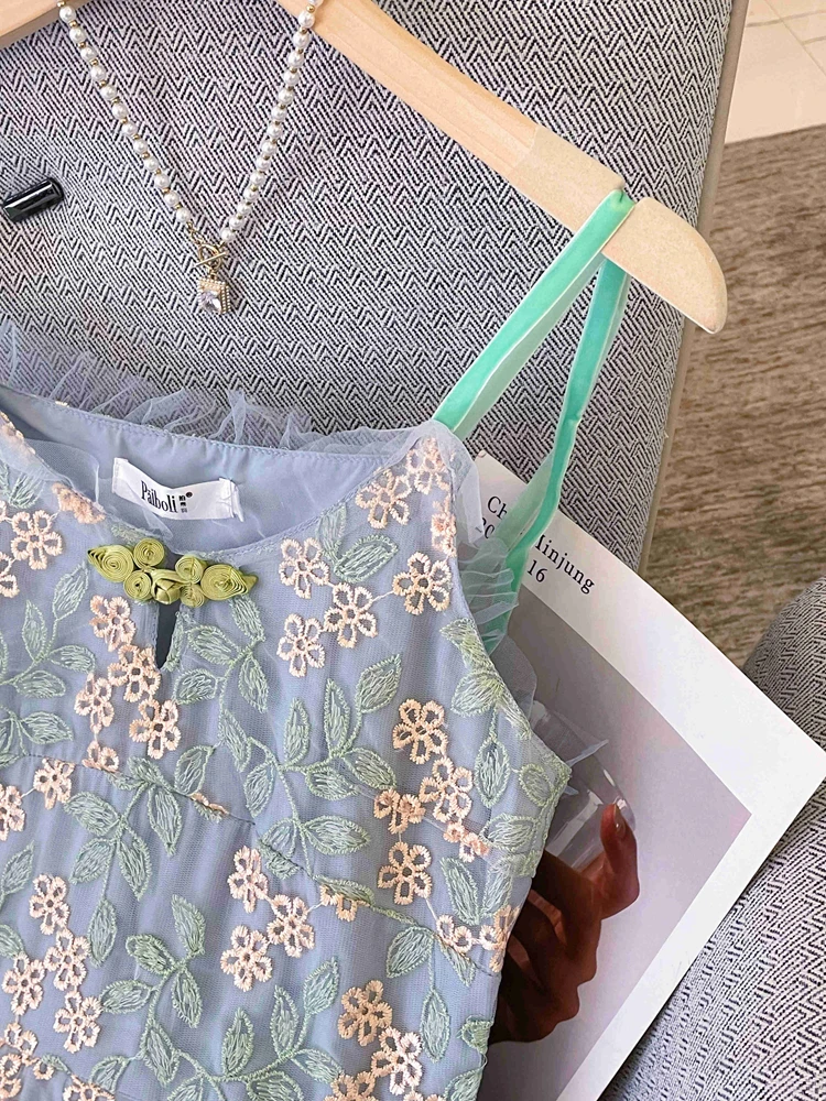 Летнее милое платье с лямкой на бретельках больших размеров супер сказочная