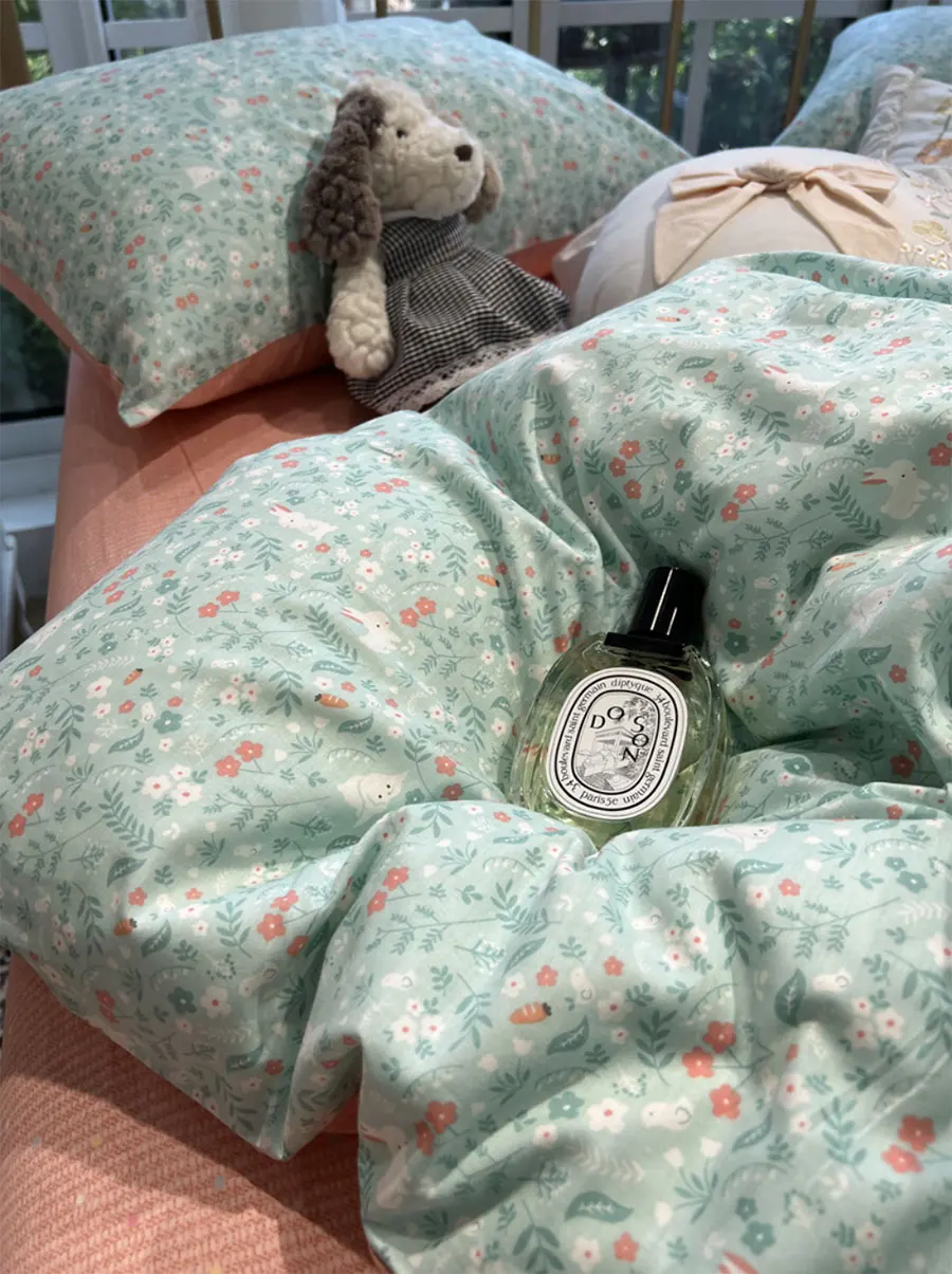 Набор с симпатичным кроликом и цветочным рисунком односпальная двухспальная