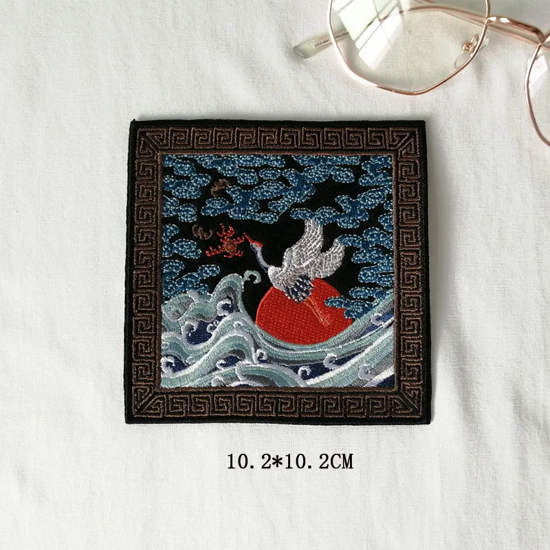 Нашивка с крыльями летящего крана птицы железная нашивка для одежды