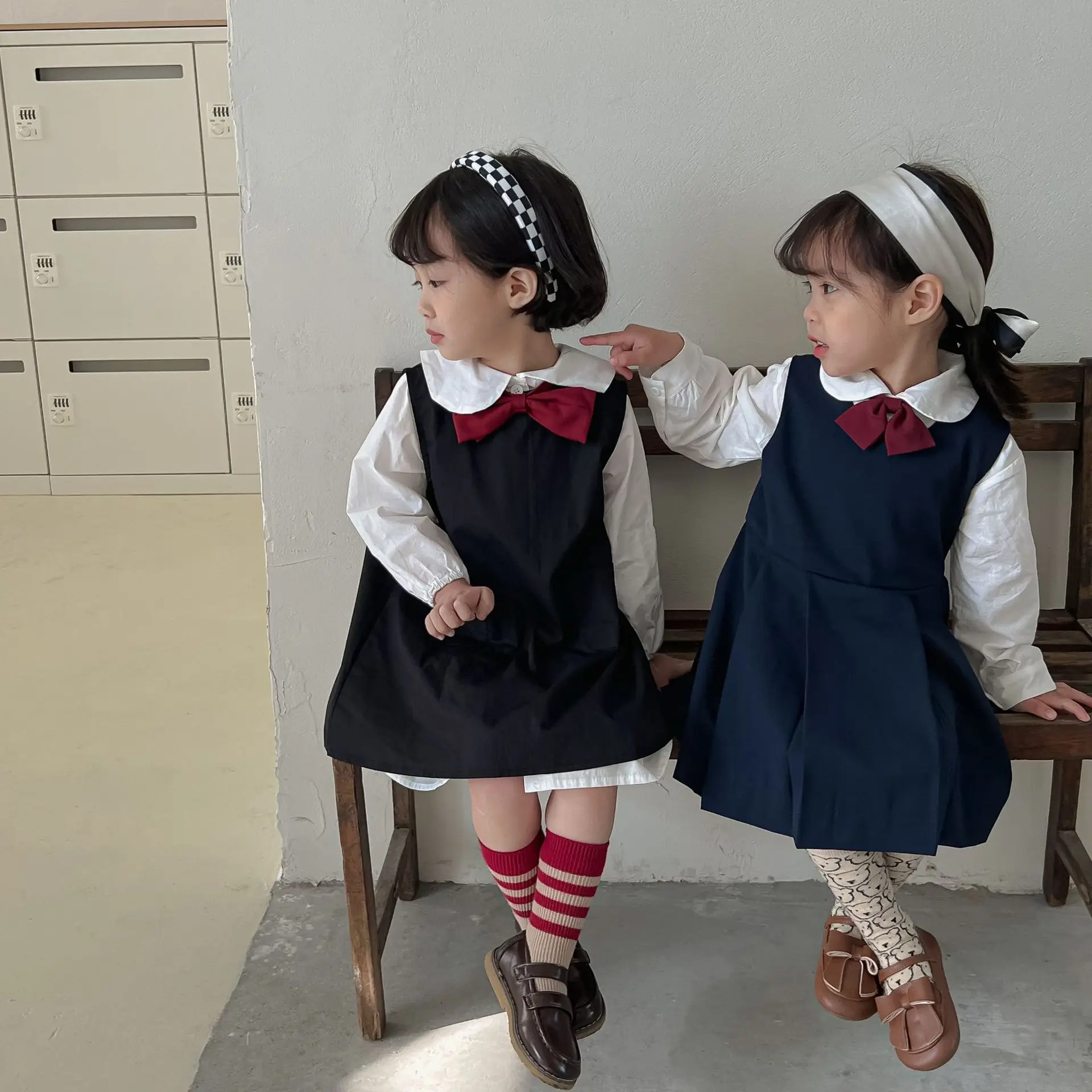 

Комплект униформы для маленьких девочек, платье принцессы, костюм из двух предметов, детская одежда для малышей, новинка весны 2022, милые дет...