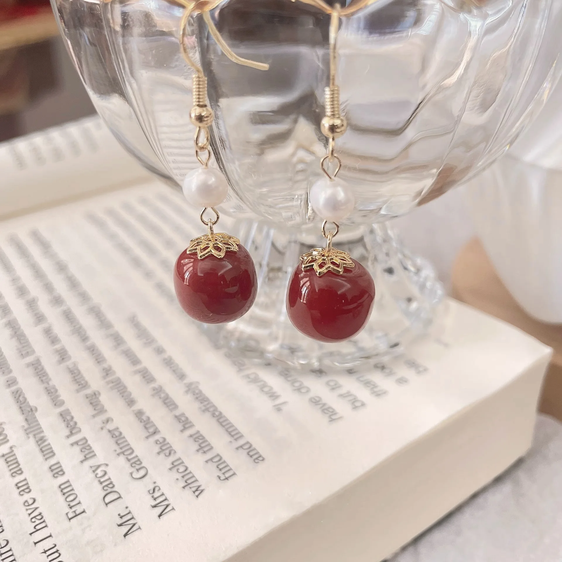 Natural Freshwater Baroque Pearls Red Agate Earrings Fashion Jewelry Cheongsam Ancient Style Hanfu Accessories For Women Girls Natural Freshwater Baroque Pearls Red Agate Earrings Fashion Jewelry Cheongsam Ancient Style Hanfu Accessories For Women Girls