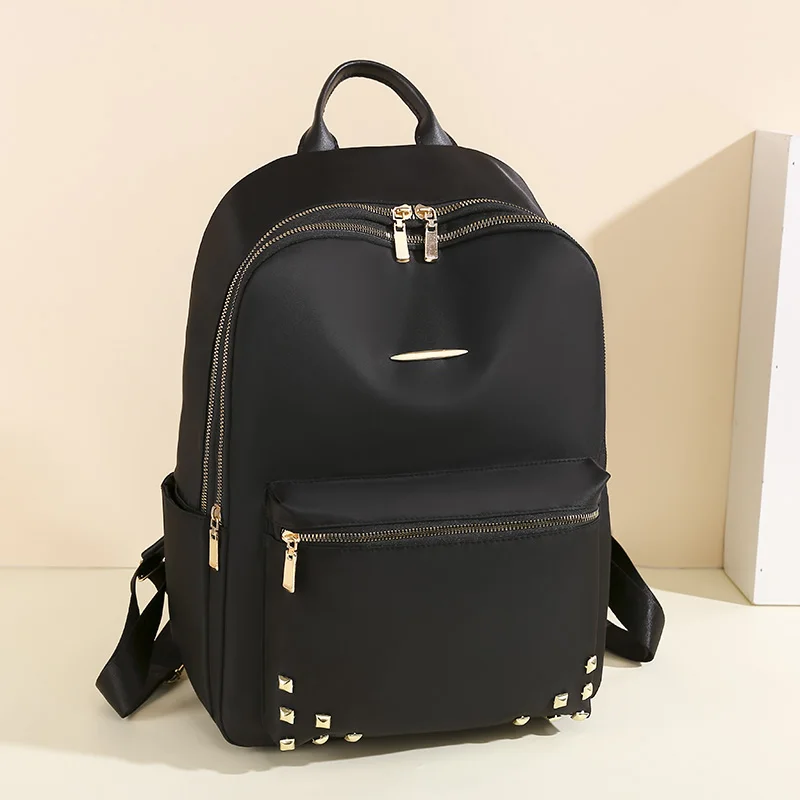 

Casual Large Capacity Backpack For Women 2022 Fashion Rivet Oxford Travel Pack Knapsack Female Student Book Bag Rucksack mochila