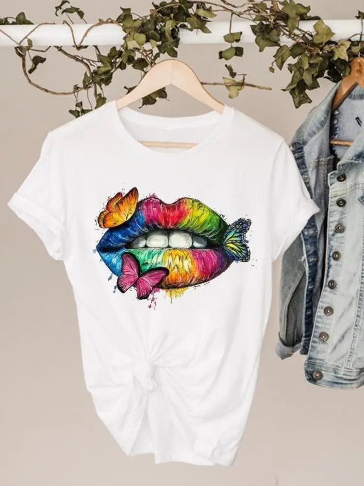 

Футболка женская с рисунком бабочки и губ, милая одежда с коротким рукавом в стиле 90-х, модная рубашка с принтом, на лето