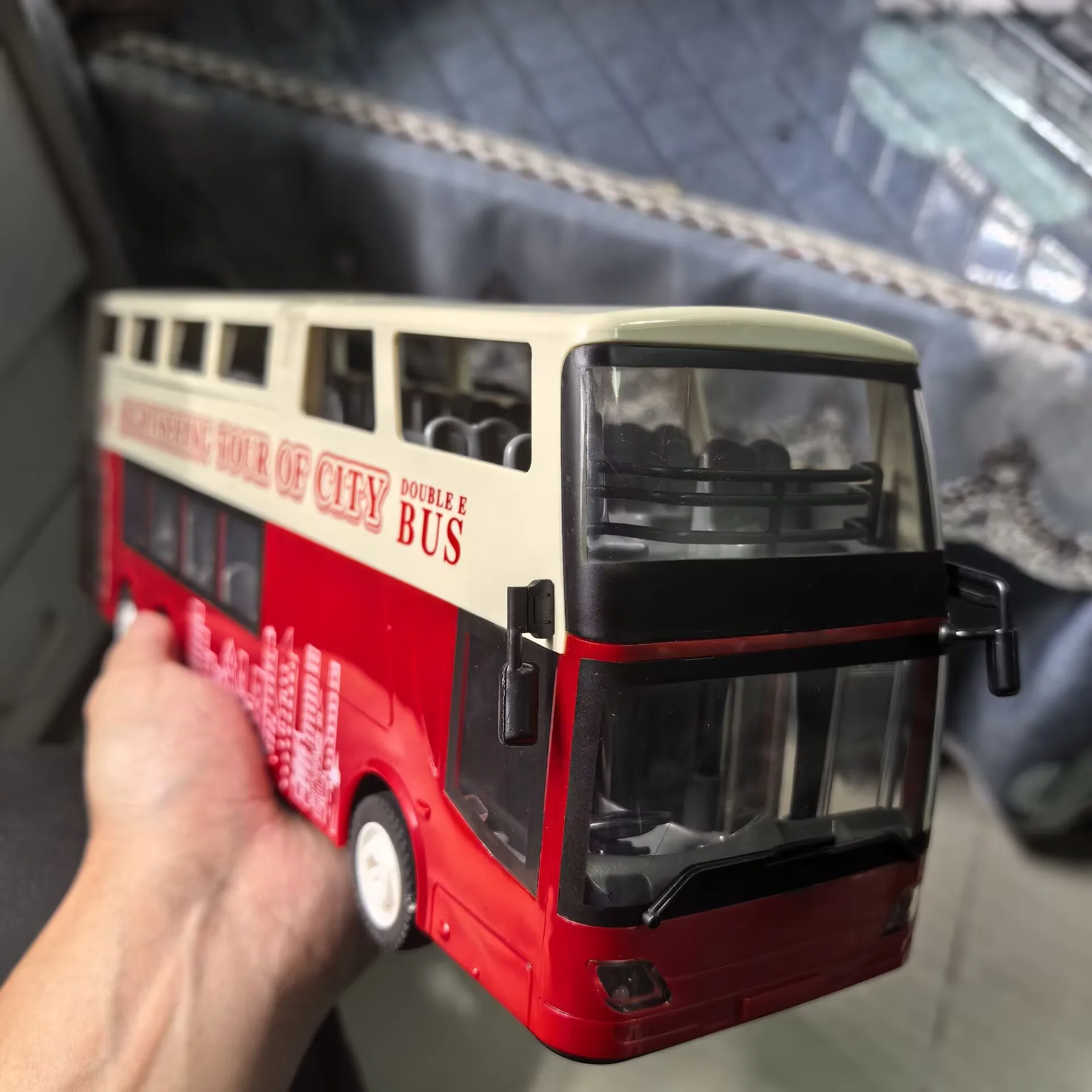 Фото Double E RC E640-003 Два слоя экскурсионного автобуса с дистанционным управлением, рабочие двери, модель грузовика, сделай сам, подарки для мальчиков №4