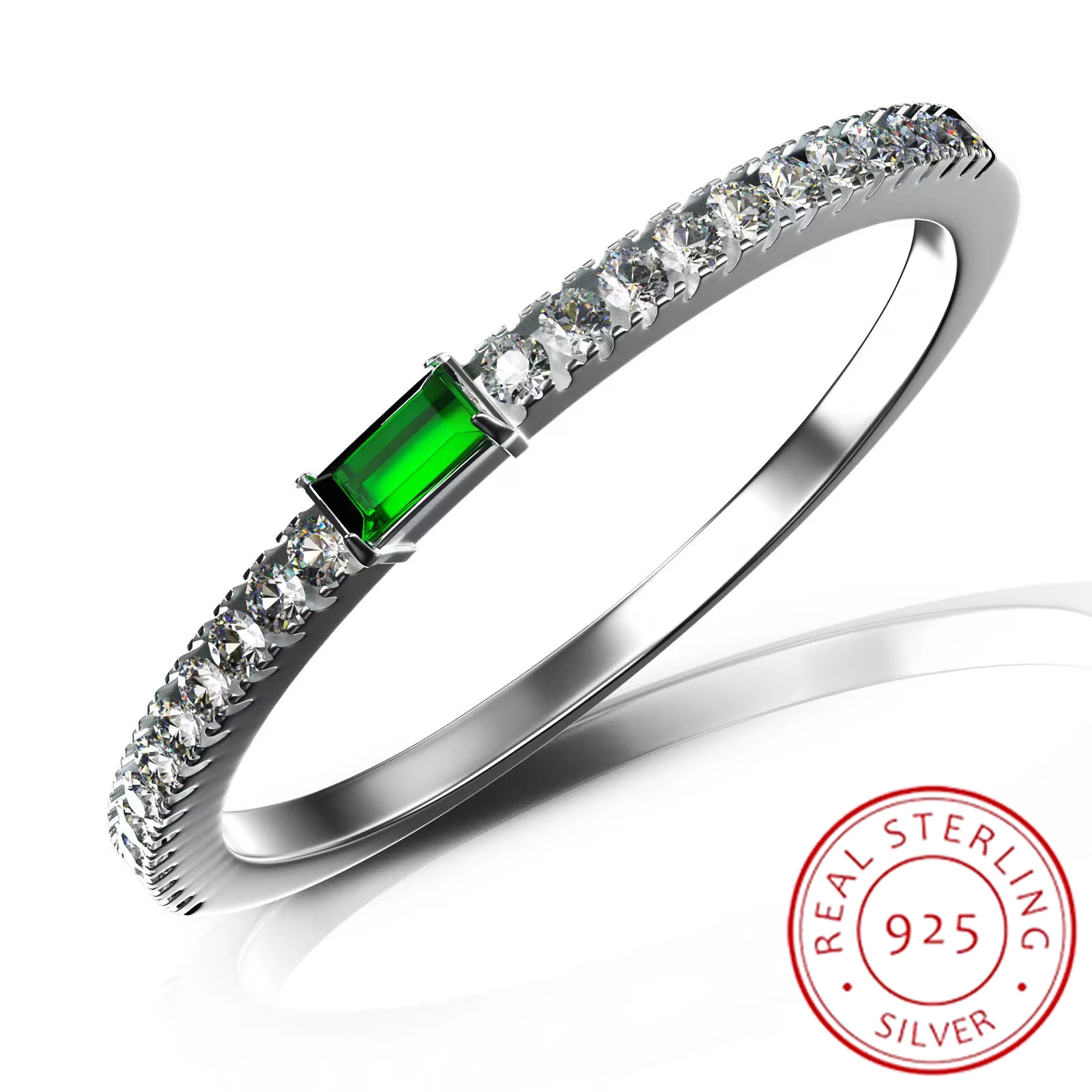 Женское кольцо из серебра 2022 пробы с изумрудом |