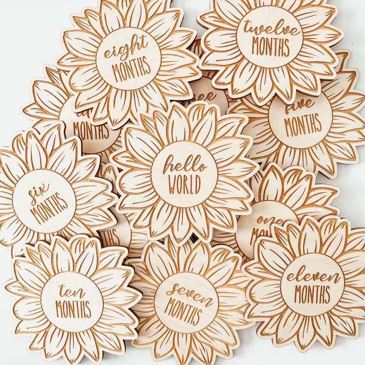 

Pregnancy Journey Wooden Monthly Milestone Photo Cards Sunflower Baby Announcement Card Photo Prop Discs