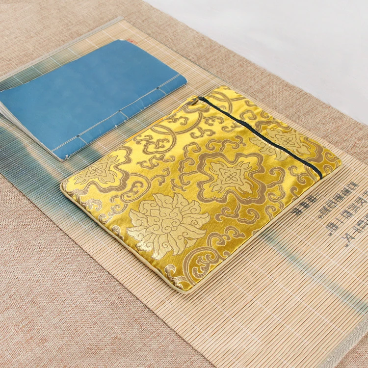 

Сумка для хранения книг из парчи Kongfu In Hands