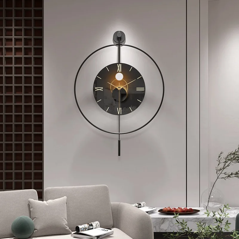 

Modern light luxury living room simple wall clock Spanish fashion creative clock swing hammer retro Roman decorative wall clock