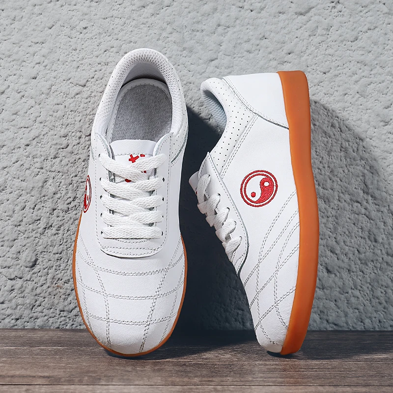 

Дышащие кроссовки для мужчин и женщин, обувь для тхэквондо, боевых искусств, бокса, карате, кунг-фу, Тай-Чи, черные полосатые