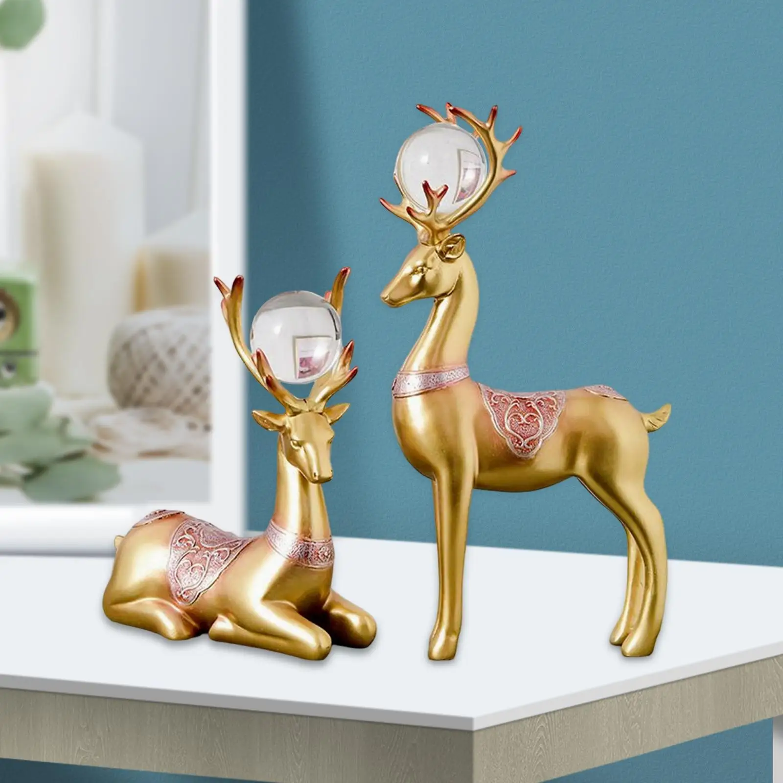 

2Pcs Deer Figurines Reindeer Sculptures Xmas Decors Home Couple Elk Statues