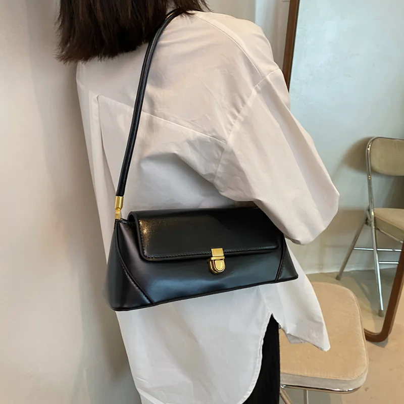 

2023 Hot Sales Fashion women's Autumn Baguette Bag Underarm Bag Shoulder Bag