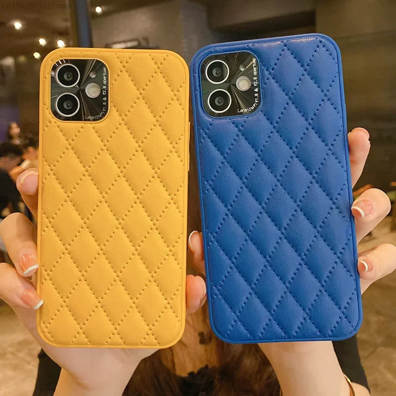 

Brand Diamond Pattern Mobile Phone Case For IPhone 13 12 11 Pro Max XS XR X SE 7 8 Plus Soft Back Cover Coque Y2K Woman