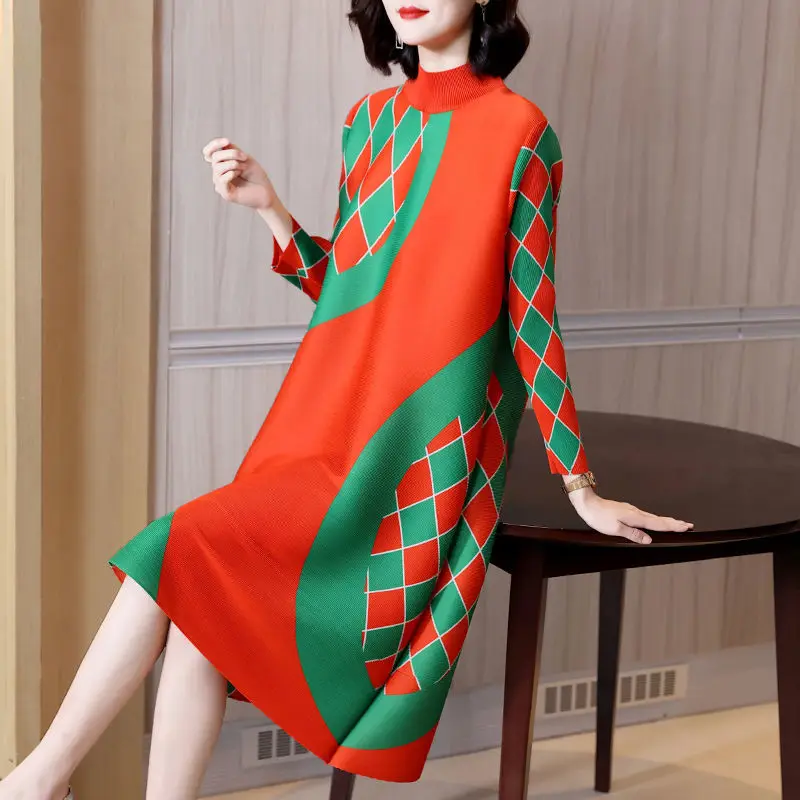 

Весенняя женская юбка 2022, плиссированное платье с воротником-хомутом и принтом в виде ромба, модная новая свободная повседневная юбка с дли...