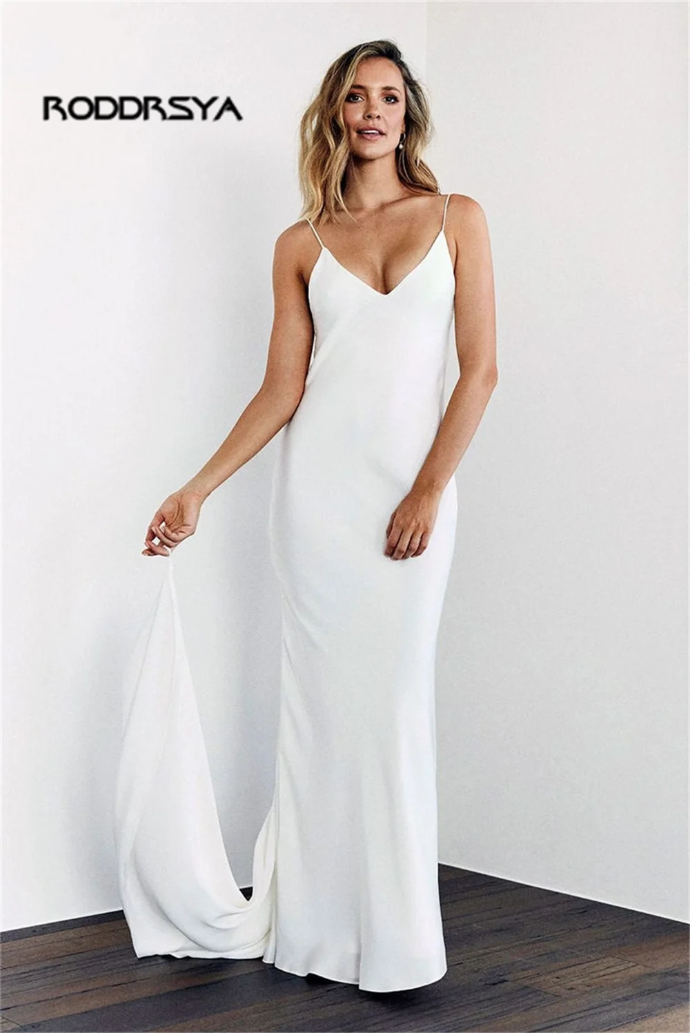 

Simple Mermaid Boho Wedding Dresses Sexy Backleess 2022 Spaghetti Strap Satin Chiffon Bridal Gowns V-neck Beach Vestido De Noiva