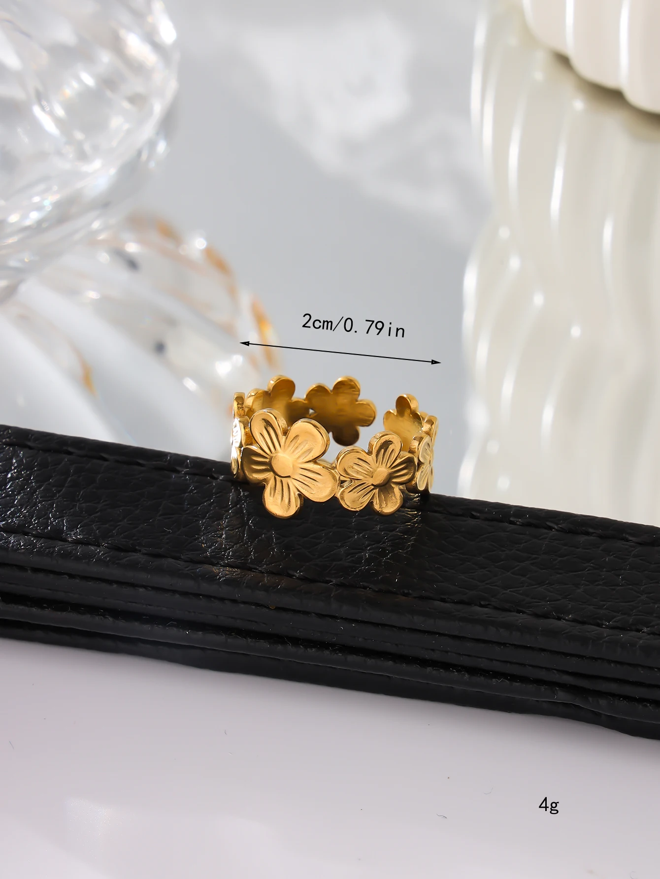 Luxury niche geometric ring suitable for women's 18K gold-plated titanium steel index finger ring with floral adjustable opening