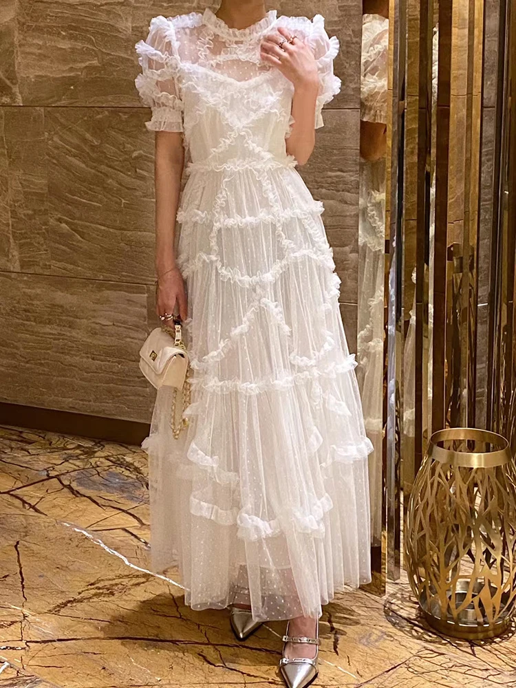 Женское платье с круглым вырезом TWOTWINSTYLE элегантное коротким рукавом и высокой