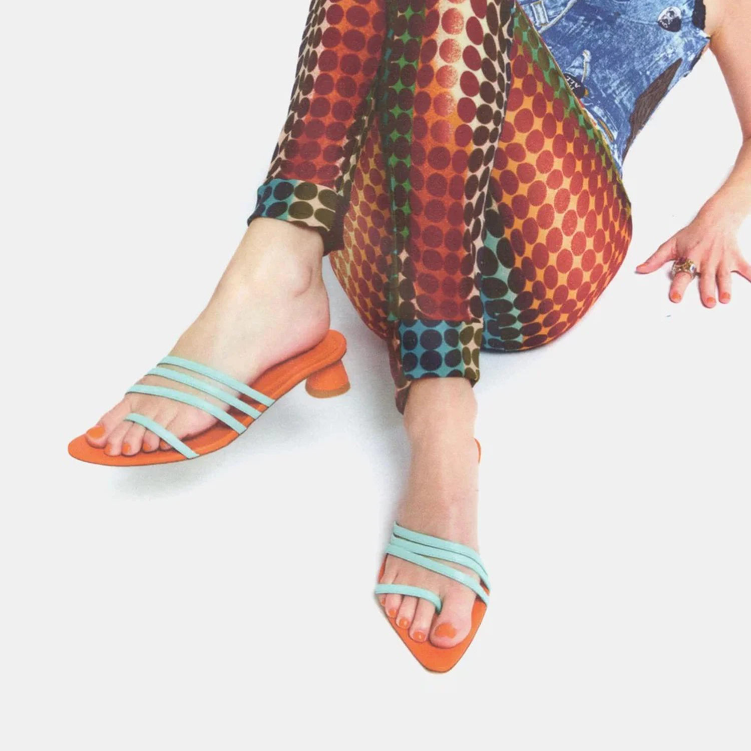 Med Round Heels Women's Slippers Pointed Toe Narrow Strap Outside Slides Ladies Mature Casual Sexy Shoes Large Size 38 39 FOWT