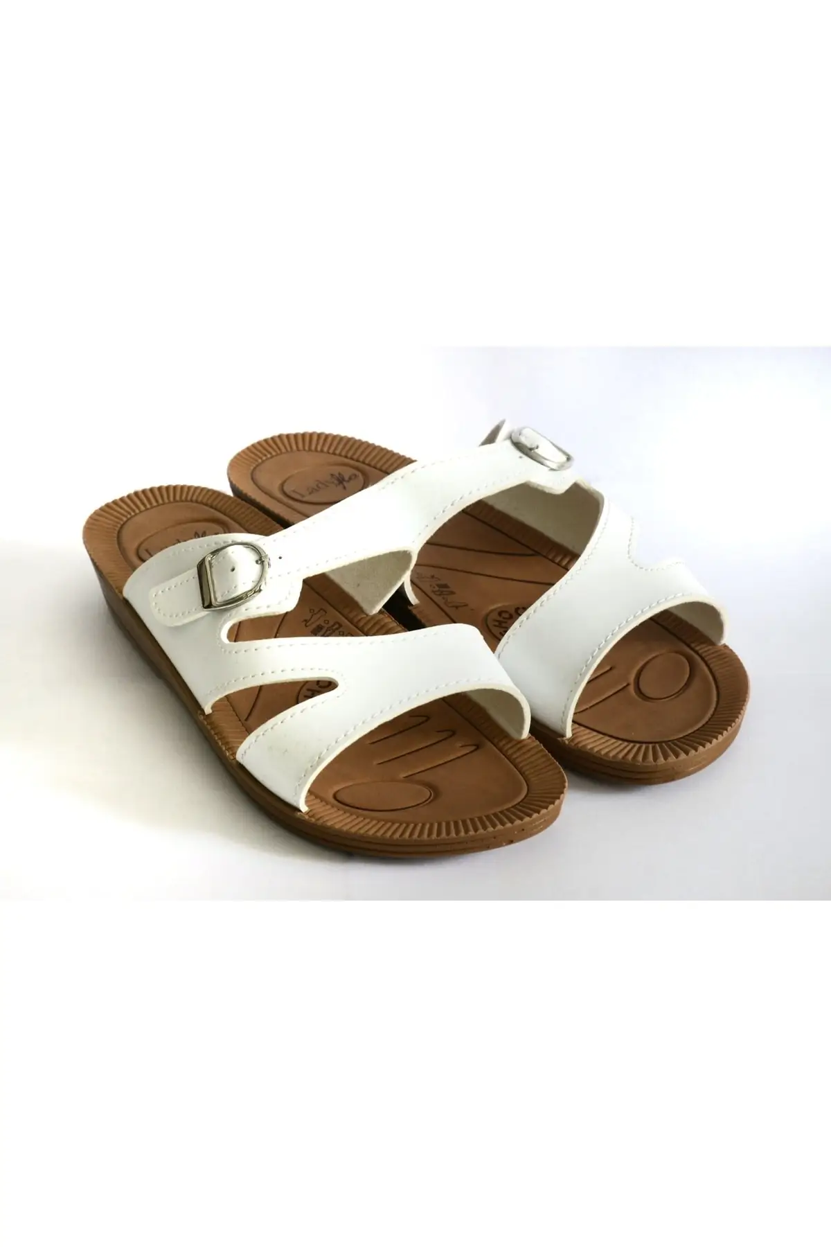 

Matte white buckle adjustable women slippers