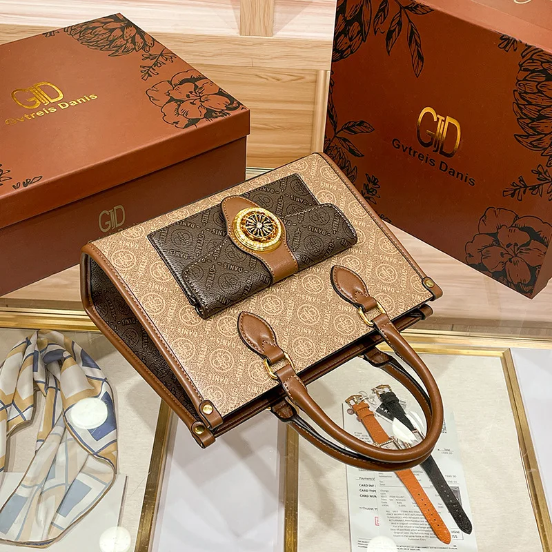 2023 new fashion portable Tote bag senior light luxury everything temperament commuter one shoulder oblique span women's bag