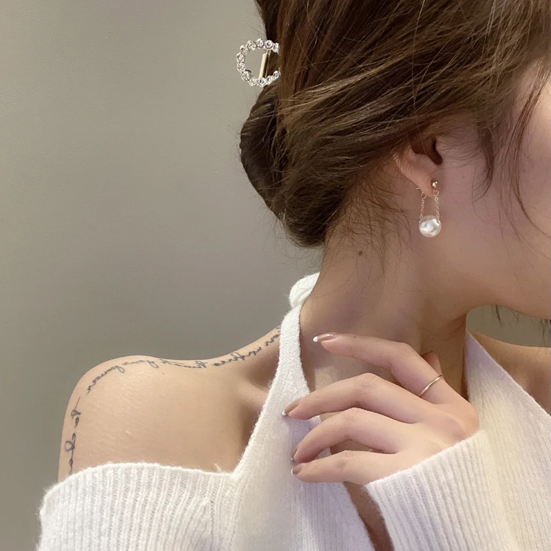 Серебряные игольчатые серьги S925 асимметричные металлические висячие с