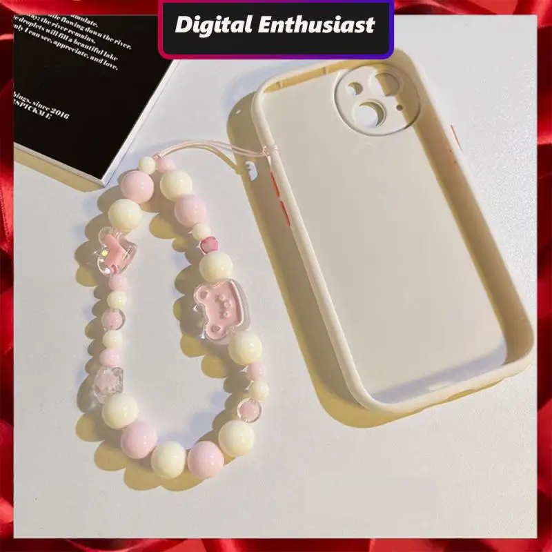 

A Girls Heart Pendant Keychain Not Easy To Break Wide Range Of Applications Keychain Strong Car Key Pendant Phone Case Beads