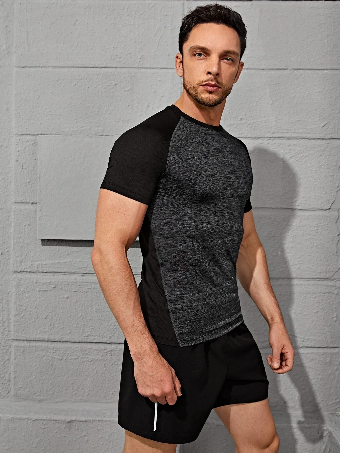 

Men Space Dye Raglan Sleeve Sports Tee