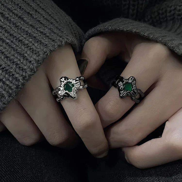 

Ins Style Fashion Simple Irregular Flower Zircon Opening Adjustable Couple Ring Jewelry