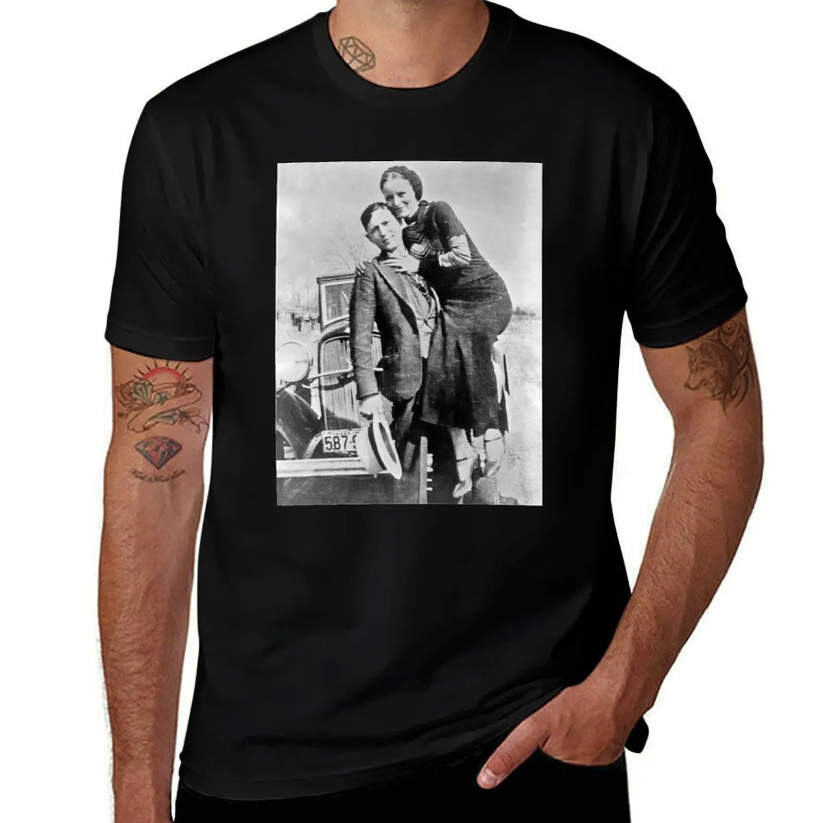 Фото Винтажная футболка с принтом Bonnie & Clyde, модная футболка с узором для мужчин №1