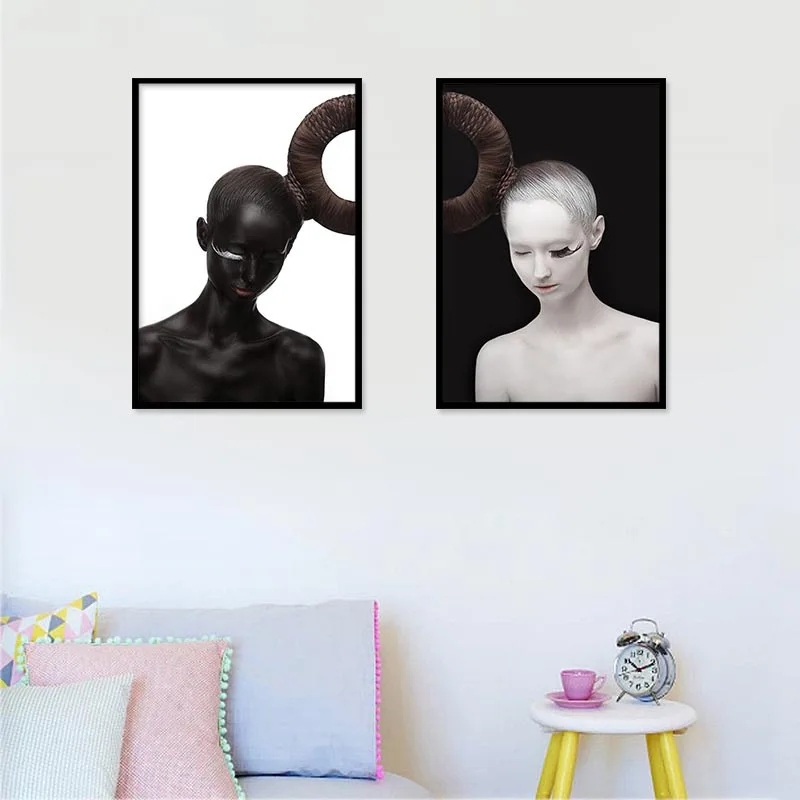 

Black and White Simple Creative Beauty Canvas Painting European and American Style Family Decoration Hanging Painting Frameless