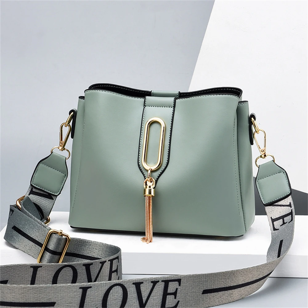 Купи Designer Women Bags Handbags 2022 New Trend Crossbody Bags Pu Leather Women's Bucket Bags Luxury Brand Single Shoulder Messenger за 1,184 рублей в магазине AliExpress