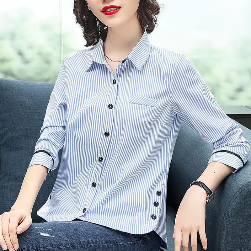 

Women 2022 Spring Autumn New Long-sleeved Striped Shirts Female Single Breasted Blouses Clothes Ladies Loose Casual Shirts Q220