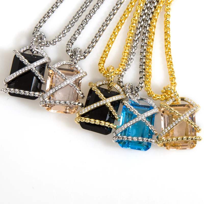 

15mm*20mm Rectangular Cubic Zirconia Twist Design Pendant Necklace Dainty Gold Plated Box Chain Necklace for Women Jewelry Gift