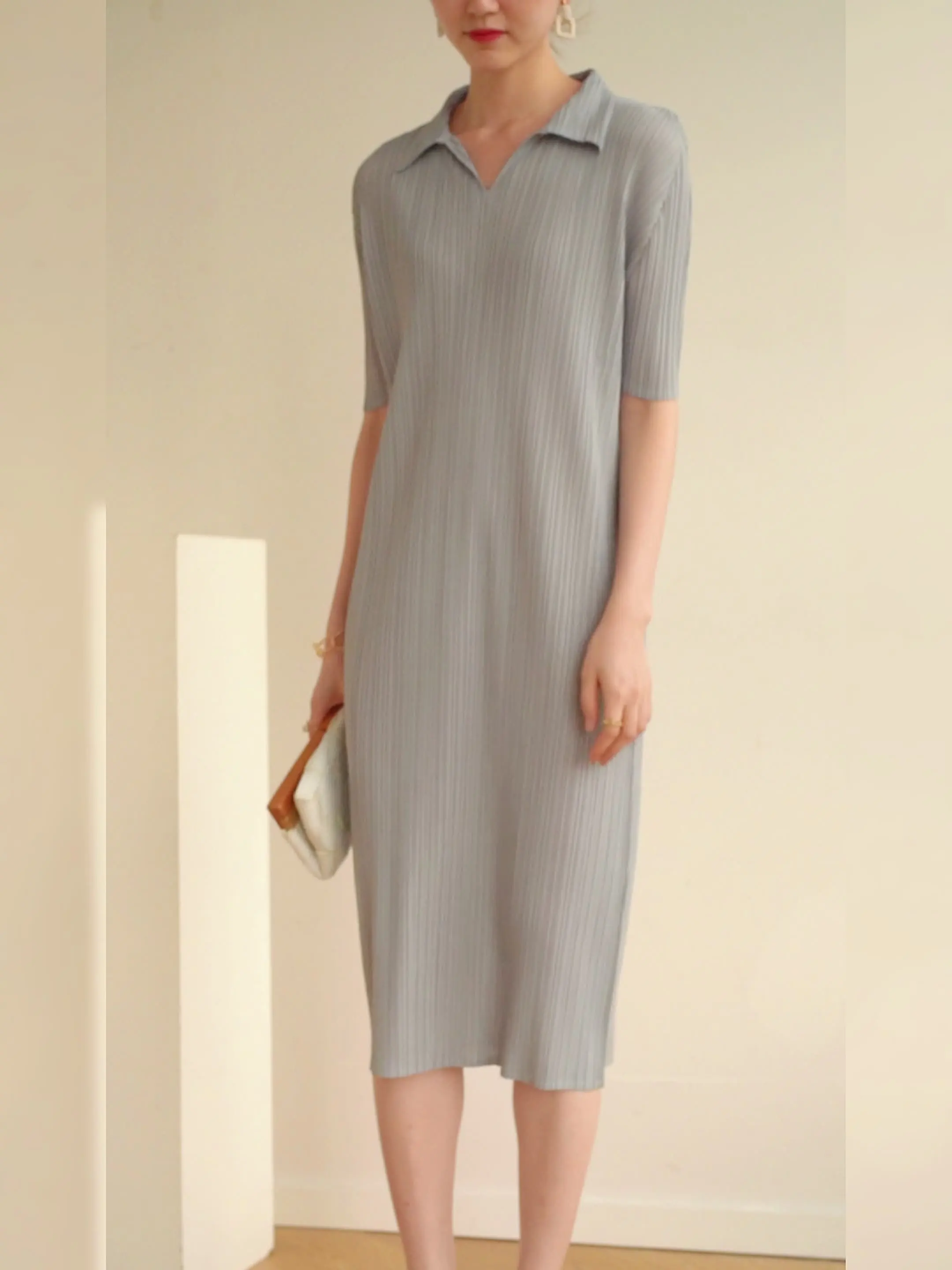 

Miyake pleated new lady style commuter mid-length Polo collar maxi dress