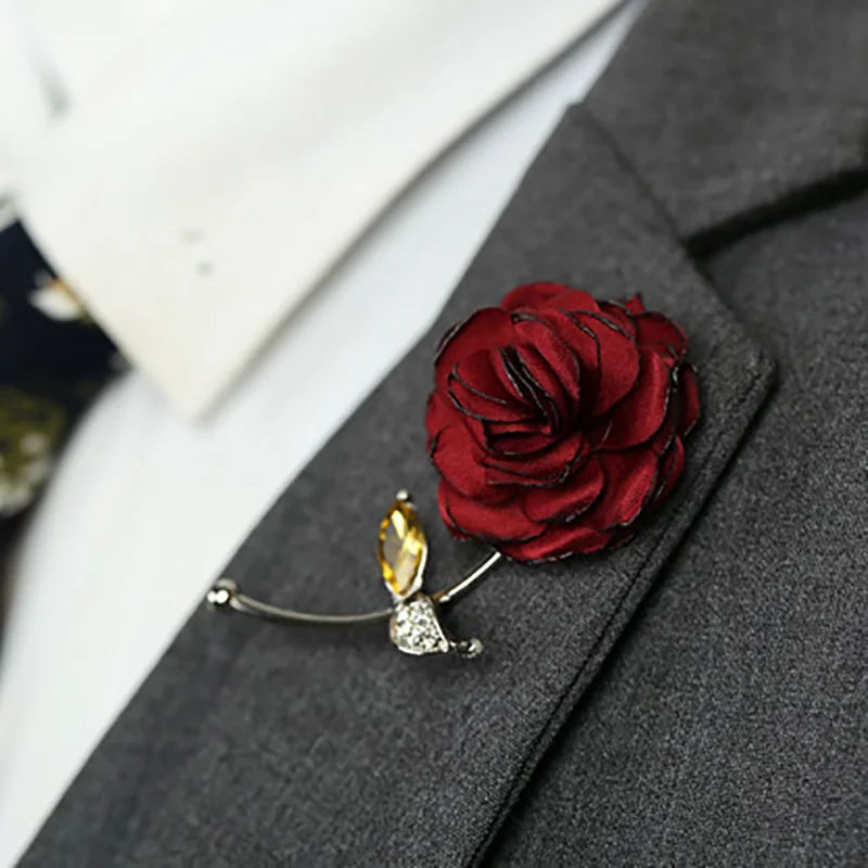 

Korean Cloth Art Rose Brooch Pin Crystal Lapel Pins Fashion Coat Cardigan Sweater Badge Corsage Brooches for Women Accessories