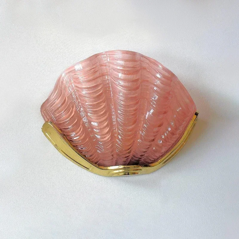 

Настенный светильник Winfordo латунный