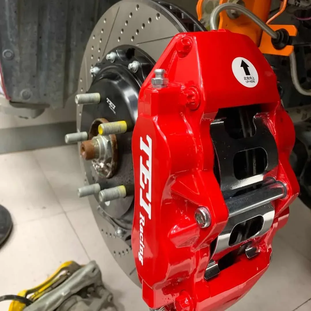 Комплект большого тормоза 4-поршневой тормозной суппорт переднего с 2 ротором 330x28