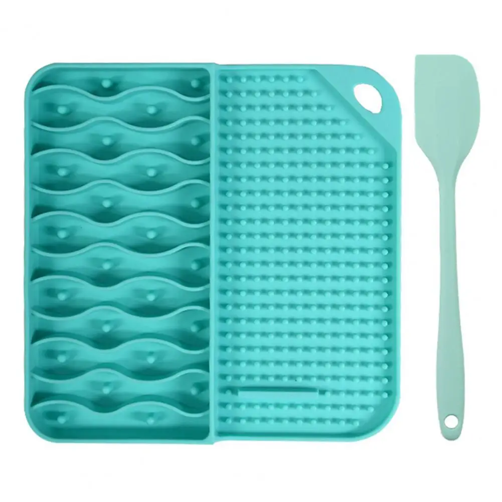 

Silicone Licking Mat Non-Slip Flexible BPA-Free Slow Feeder Dishwasher Safe Dog Lick Pad Slow Feeder Licky Mat Pet Supplies