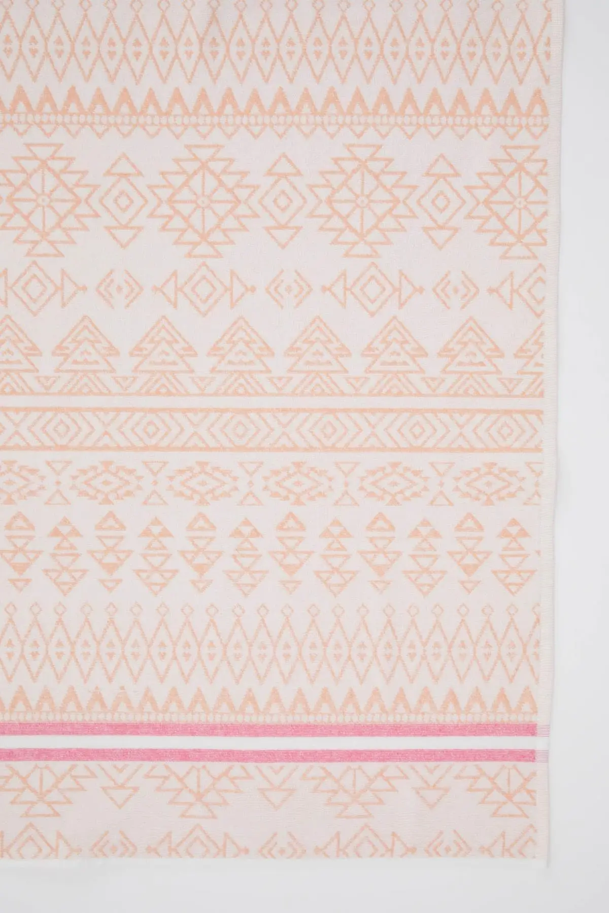 

Beach Towel Geometric Pattern Beach Towel Soft Textured Water Absorbing Quick Dry