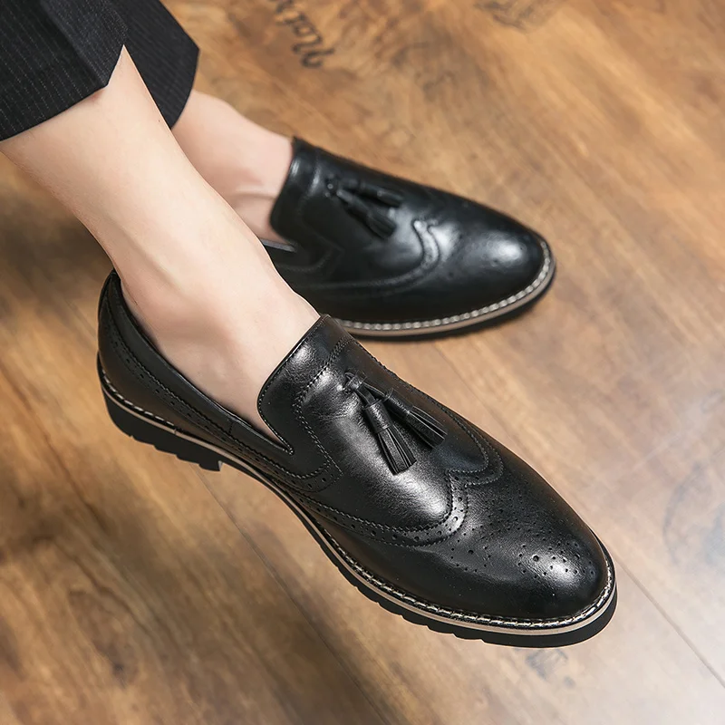 Dress Men Casual Shoes Leather Tassel Slip on Shoes Man Business Oxford Shoes For Men Dance Party Loafers Wedding Formal Oxfords