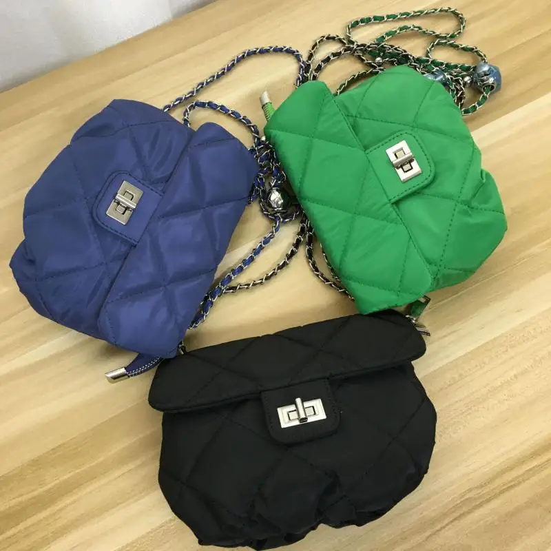 

2022 Spring And Summer New Bag Women's Diamond Chain Bag Shoulder Bag High-quality Versatile Fashion Messenger Bag Nylon Bag