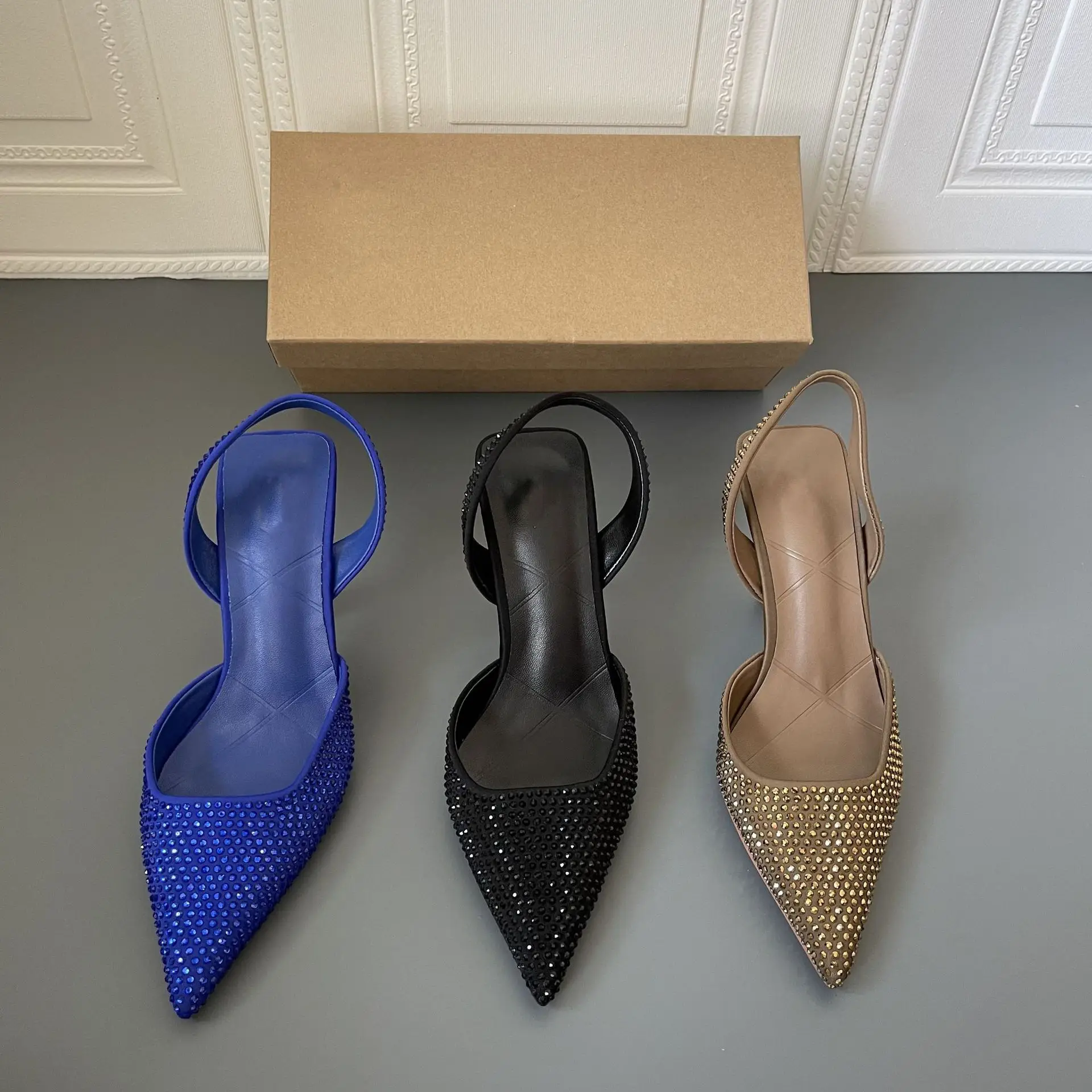 

Sexy Women's Banquet Shoes 2022 Spring Autumn New Pointed Toe Shiny Slingback Rhinestone Stiletto Sandals Women's Wedding Shoes