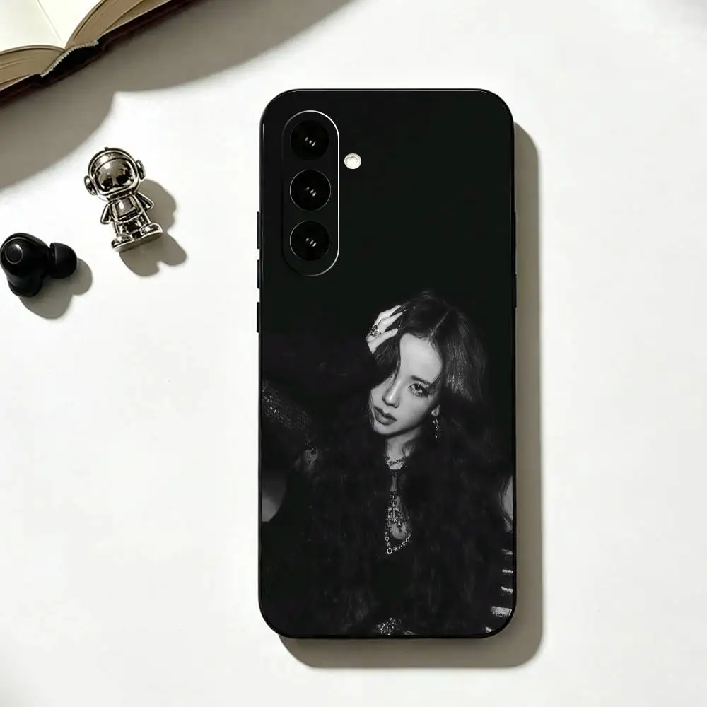 Фото Чехол для телефона K-Kpop K-Kim J-Jisoo для Samsung Galaxy A73, A72, A71, A70, A53, A52, A51, мягкий силиконовый черный чехол. №3